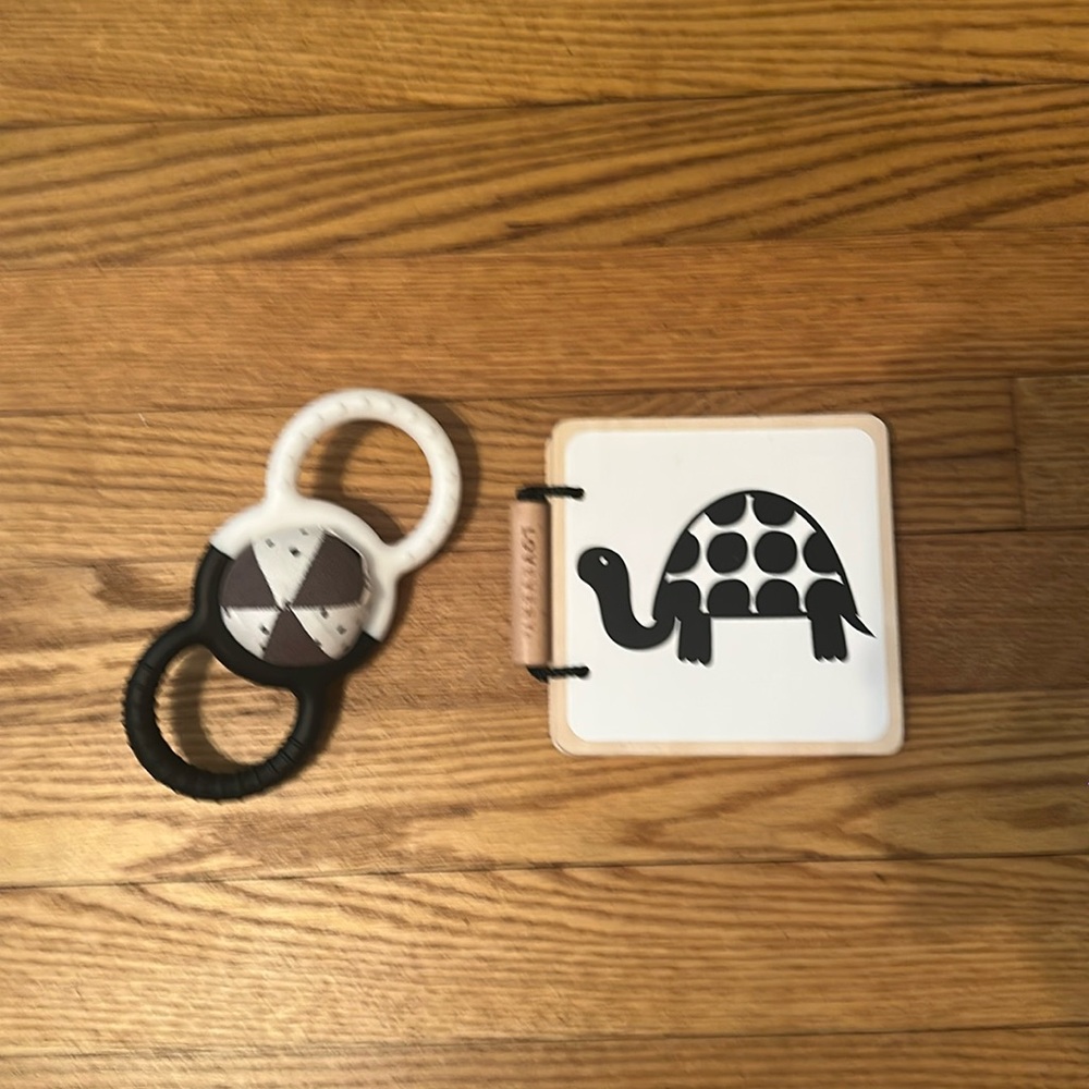 Lovevery Black & White Bundle Rattle & Book